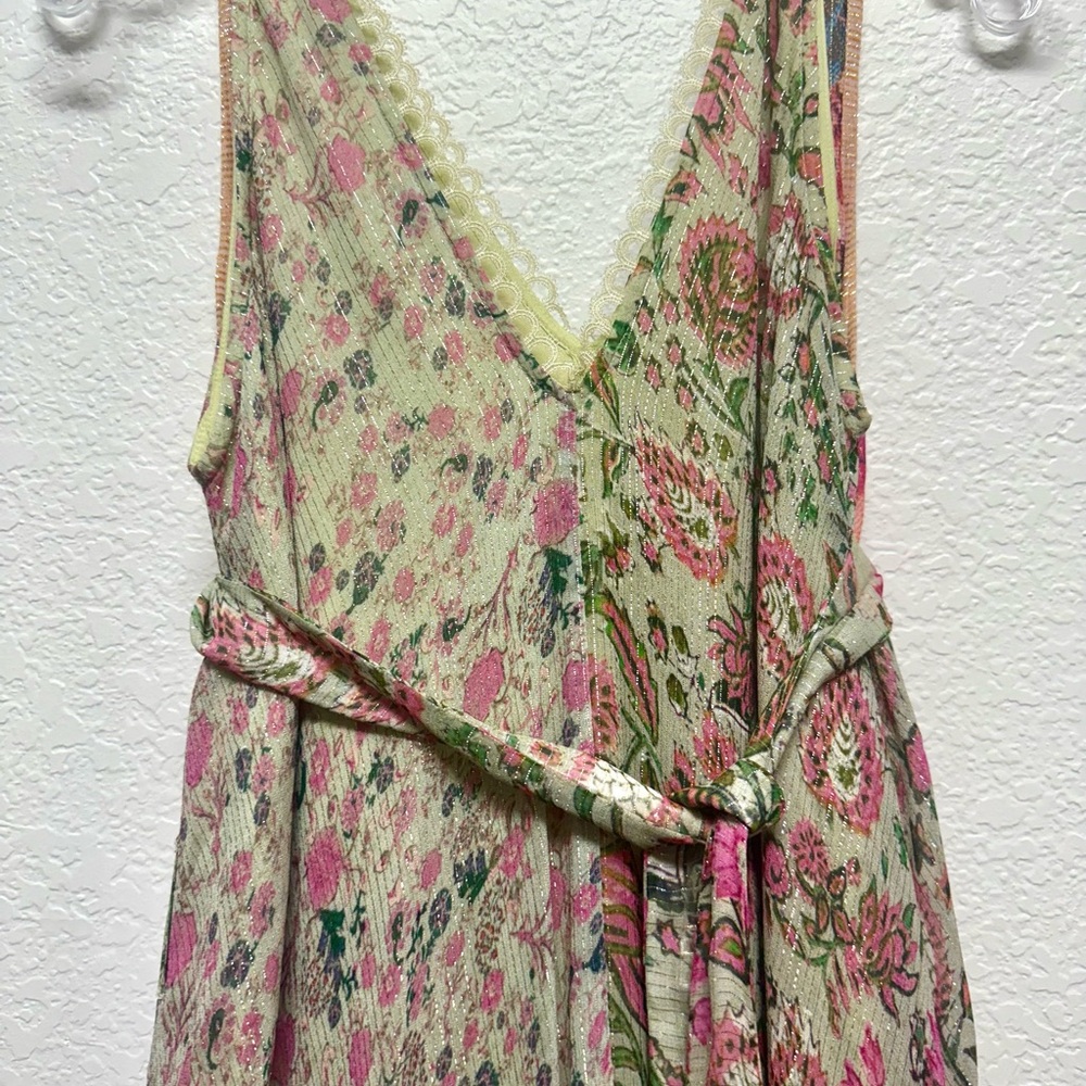 NEW Hemant & Nandita NWOT Floral Patterned Fabric+Pink+Green, gold thread Accent - Picture 3 of 9